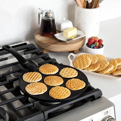 Nordic Ware Patterns Pancake Pan - Image 2
