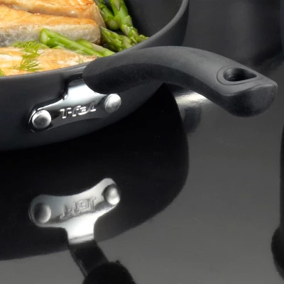 T-Fal Ultimate Hard Anodized 8" Fry Pan - Image 4