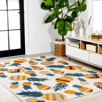 Ananas Bold Pineapple High-Low Indoor/Outdoor Area Rug - JONATHAN Y - Image 8