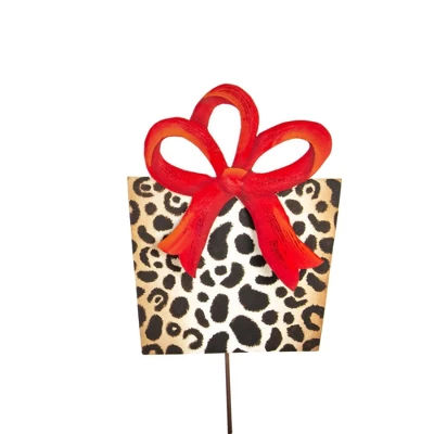 Round Top Collection Leopard Packages - 2 Yard Decorations With Stakes 32.50 Inches - Christmas Wrapped Gifts - C21053 - Metal - Red - Image 2