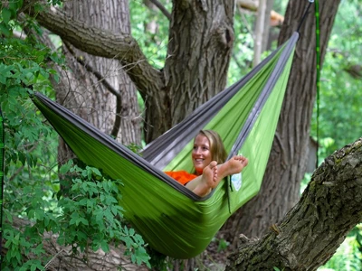 The Hamptons Collection 128" Gray And Green Heavy Duty Lightweight Traveler’s Nylon Hammock - Image 3