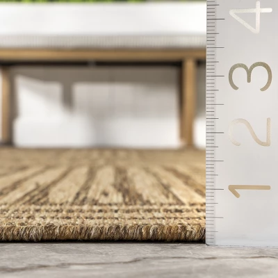 NuLOOM Lynne Abstract Maze Indoor/Outdoor Area Rug - Image 2